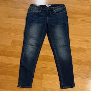 Vigoss Women's Deep Indigo Skinny Jeans